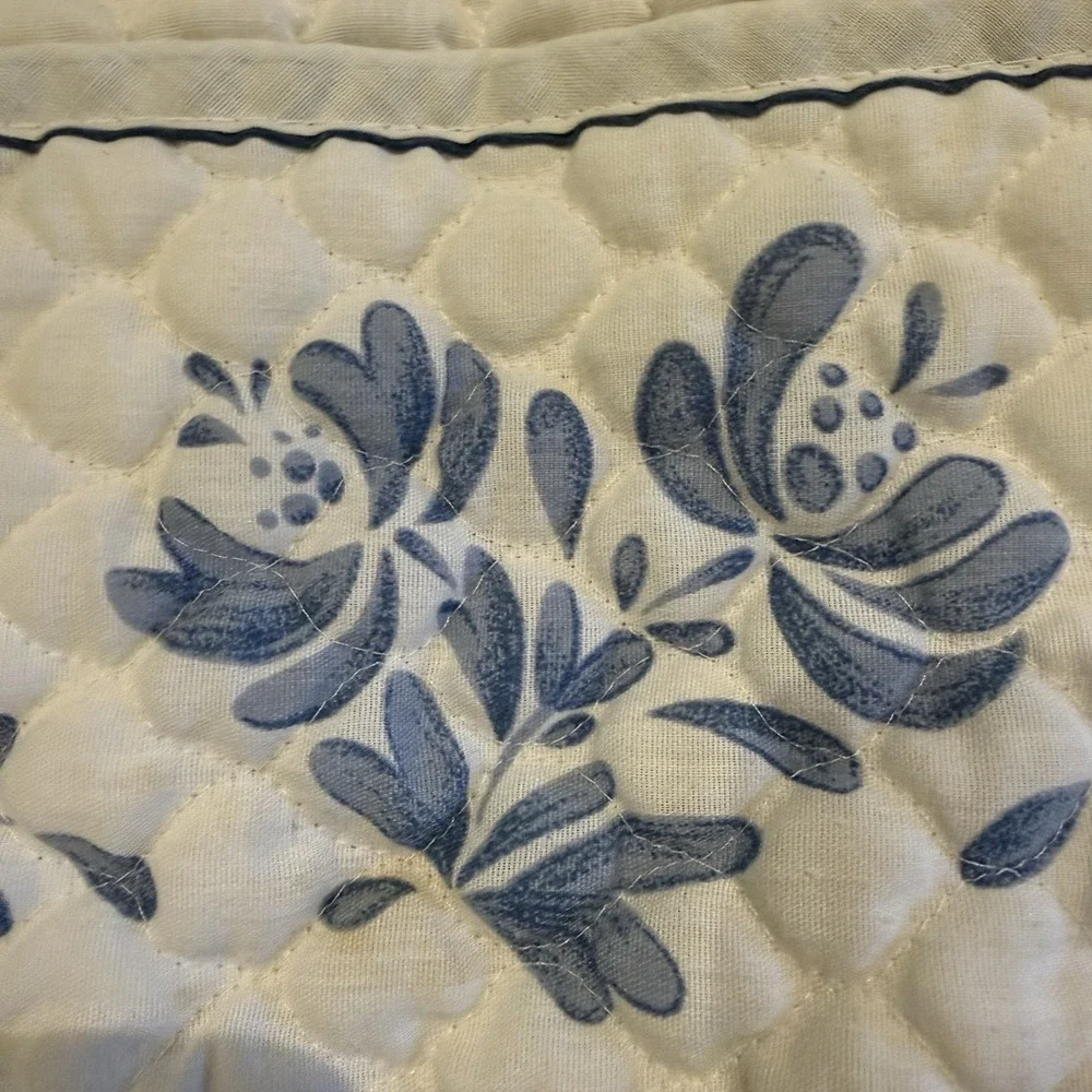 Vintage Pfaltzgraff Yorktowne Quilted Appliance Covers Mixer Blender Cover Pair